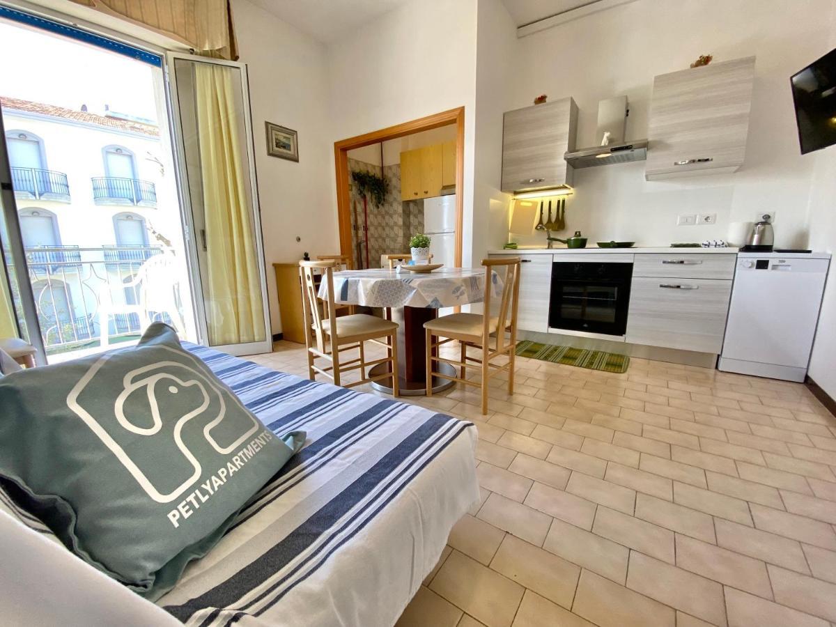 Petlyapartments Bellaria-Igea Marina Exterior foto